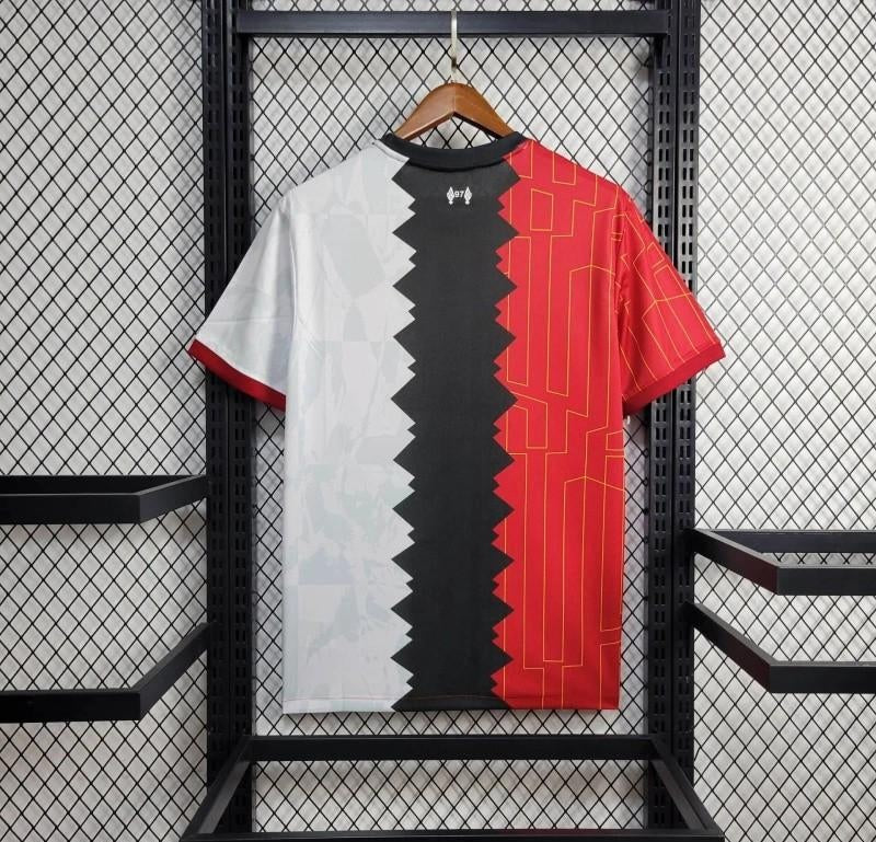 Liverpool Special Fans Tricolor Jersey