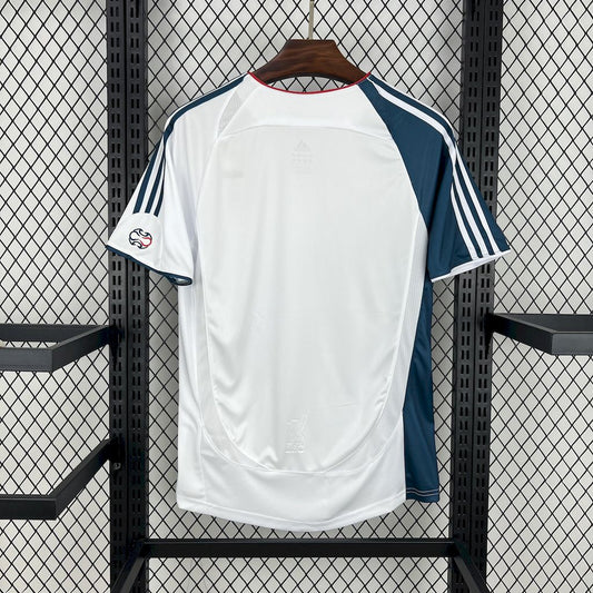 2006 Retro Liverpool Away Jersey